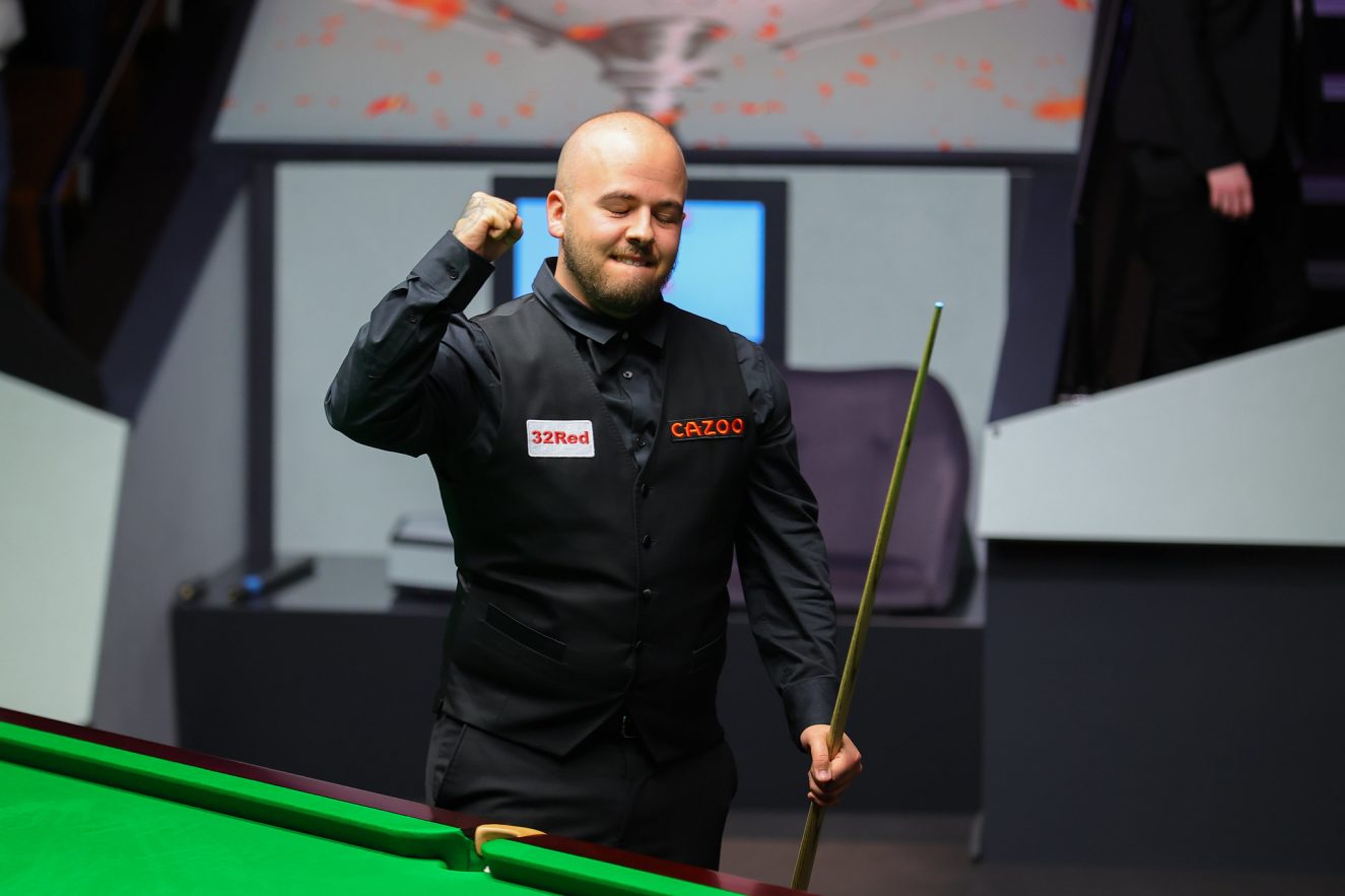 她在场上的 她在场上的