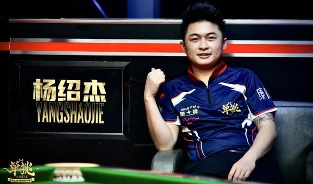 在比赛期间 在比赛期间