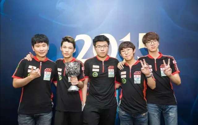 着一支球队 着一支球队