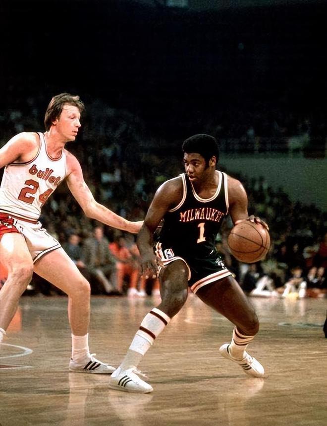 以球员身份 以球员身份