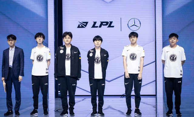 优秀裁判至 优秀裁判至