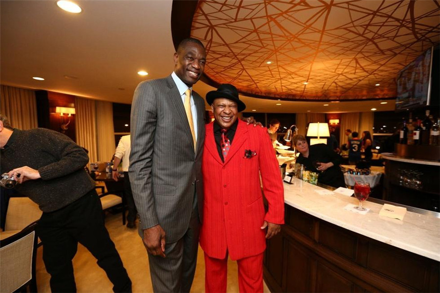 育界来说 育界来说