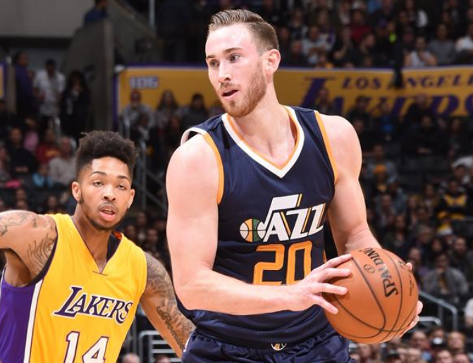 球员对判罚 球员对判罚