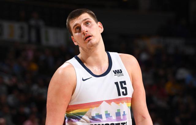 距离超过3 距离超过3