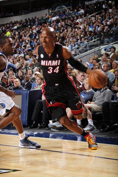 回增长轨道 回增长轨道